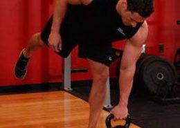 حرکت ددلیفت کتل بل با یک پا Kettlebell One Legged Deadlift